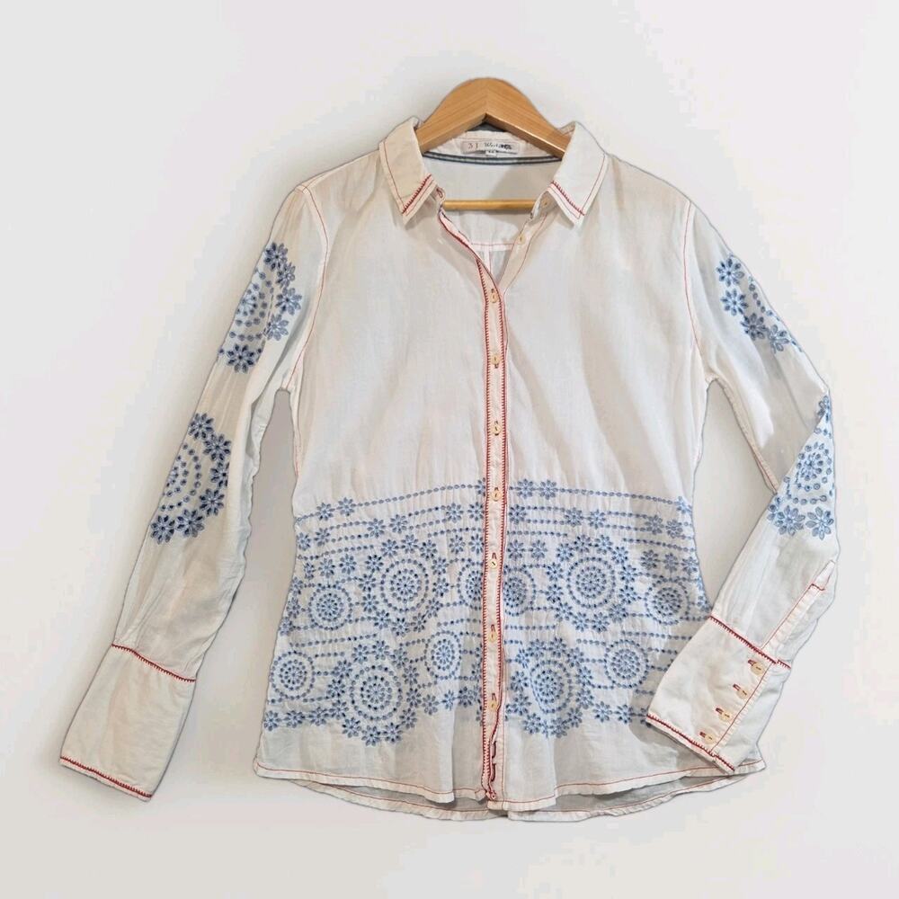 Johnny Was White Button-Front Tee with Blue Embroidery and Red Piping